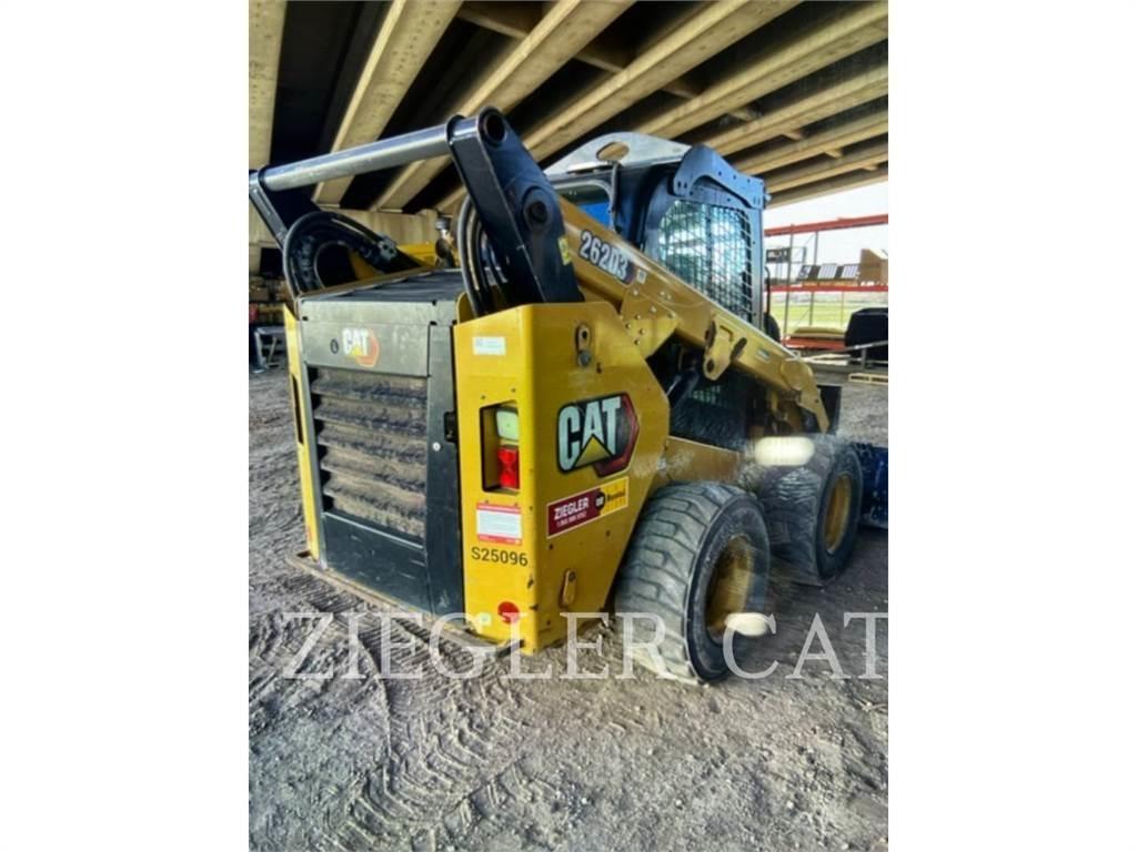 CAT 262D3 Lietoti riteņu kompaktiekrāvēji