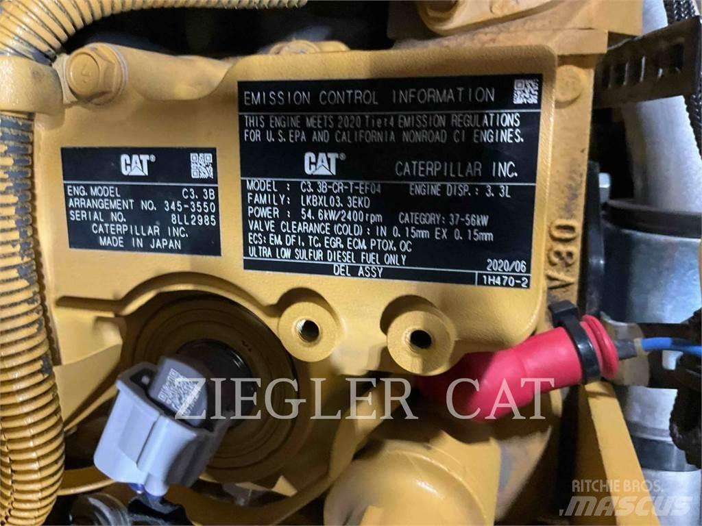 CAT 262D3 Lietoti riteņu kompaktiekrāvēji