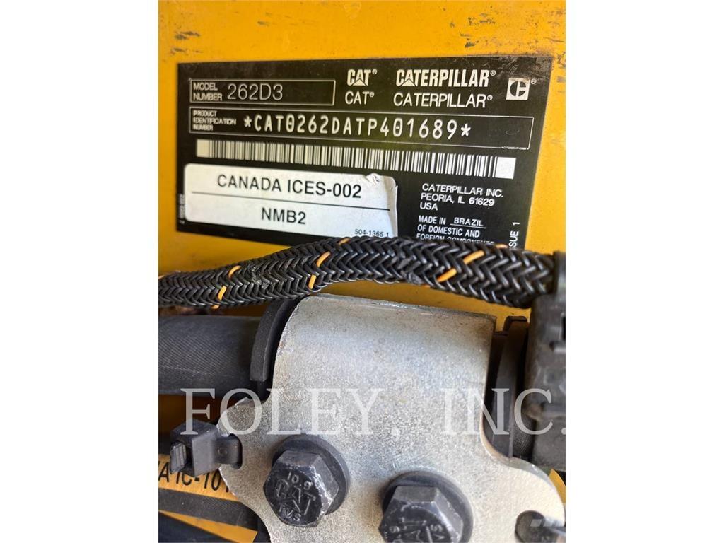 CAT 262D3 Lietoti riteņu kompaktiekrāvēji