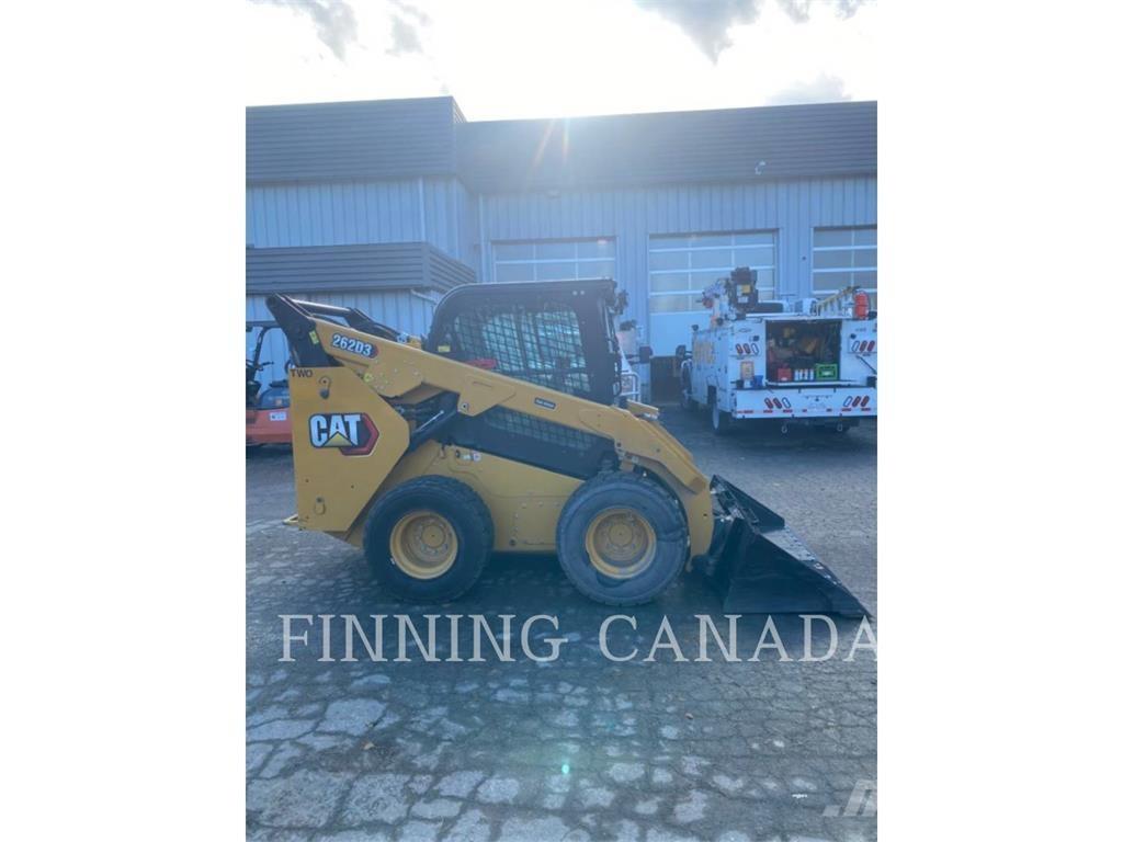CAT 262D3 Lietoti riteņu kompaktiekrāvēji