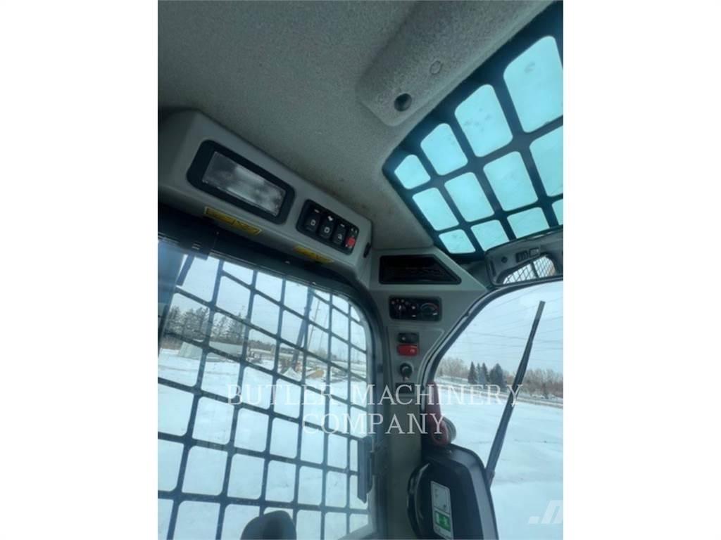 CAT 262D3 C3H2 Lietoti riteņu kompaktiekrāvēji