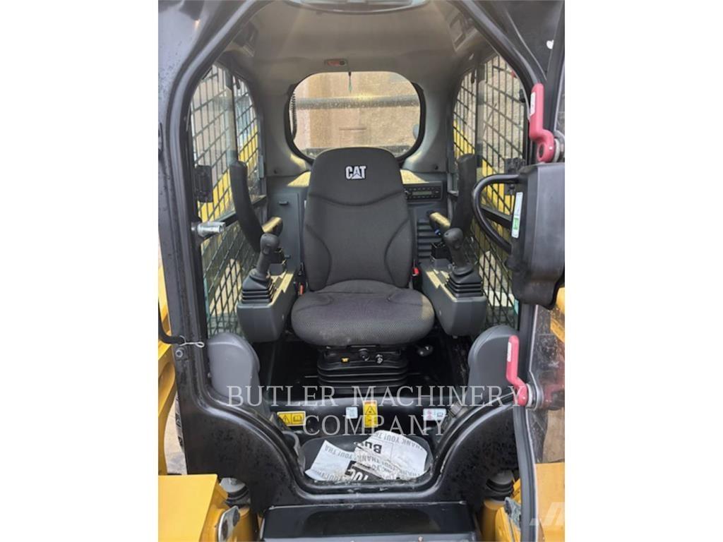 CAT 262D3 C3H2 Lietoti riteņu kompaktiekrāvēji