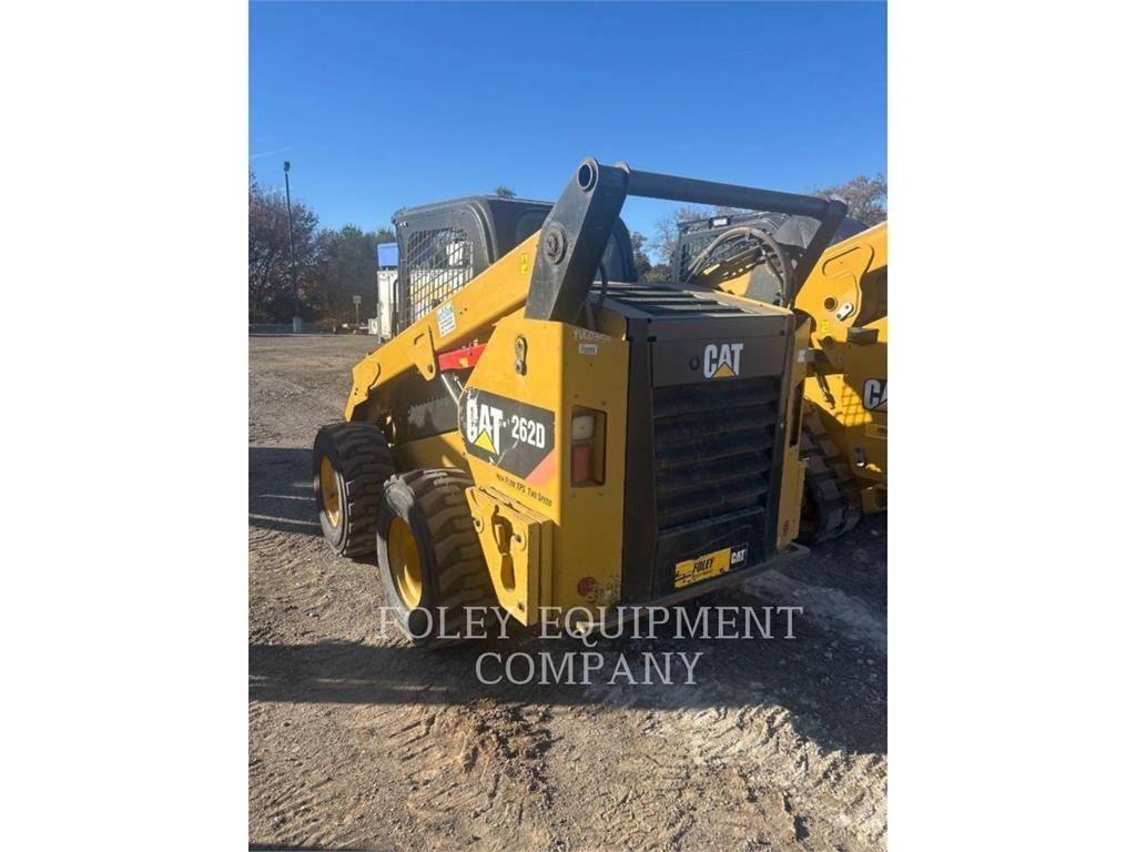 CAT 262DXPS2OA Lietoti riteņu kompaktiekrāvēji