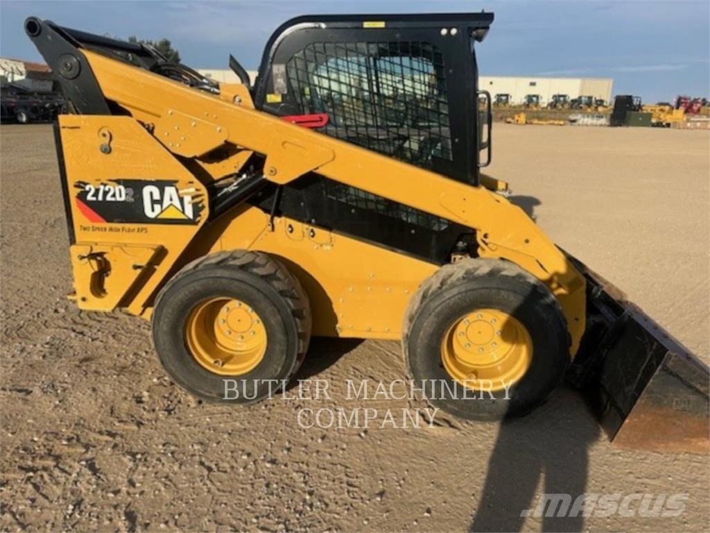 CAT 272D Lietoti riteņu kompaktiekrāvēji