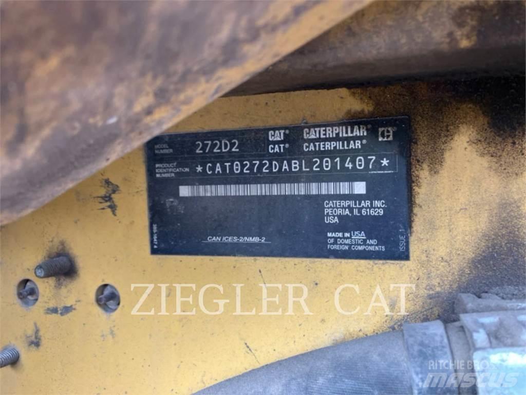 CAT 272D2 Lietoti riteņu kompaktiekrāvēji