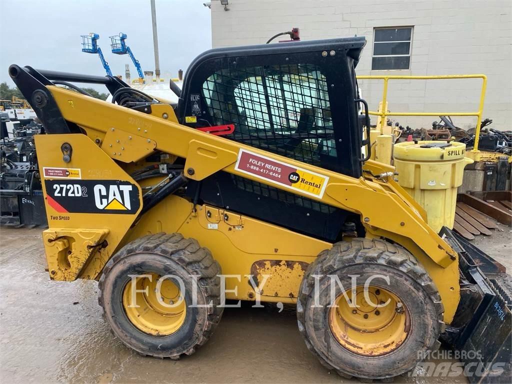 CAT 272D2 Lietoti riteņu kompaktiekrāvēji