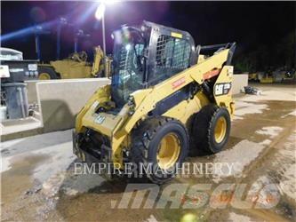 CAT 272D2 XHP Lietoti riteņu kompaktiekrāvēji