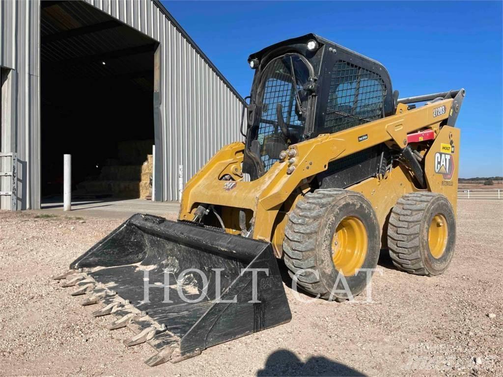 CAT 272D3 Lietoti riteņu kompaktiekrāvēji