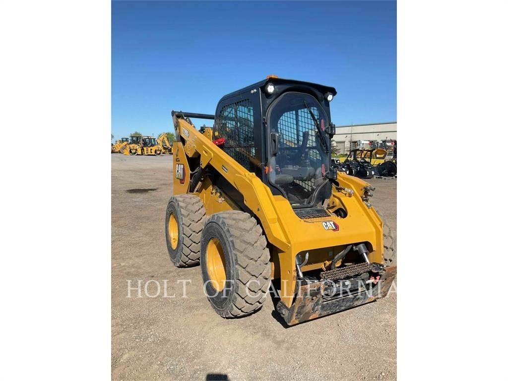 CAT 272D3XE Lietoti riteņu kompaktiekrāvēji