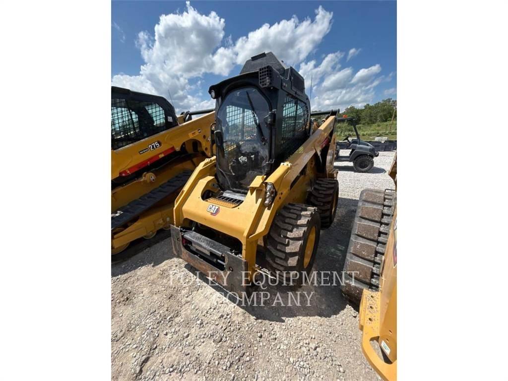 CAT 272D3XPS2C Lietoti riteņu kompaktiekrāvēji