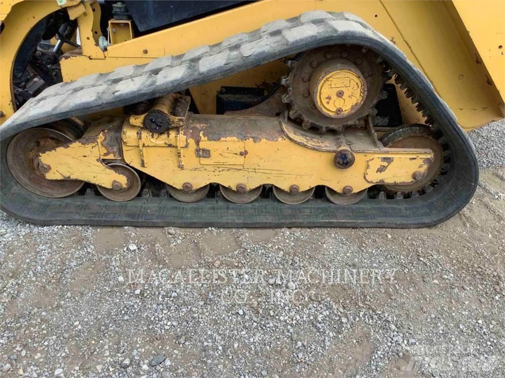 CAT 279D Kāpurķēžu iekrāvēji