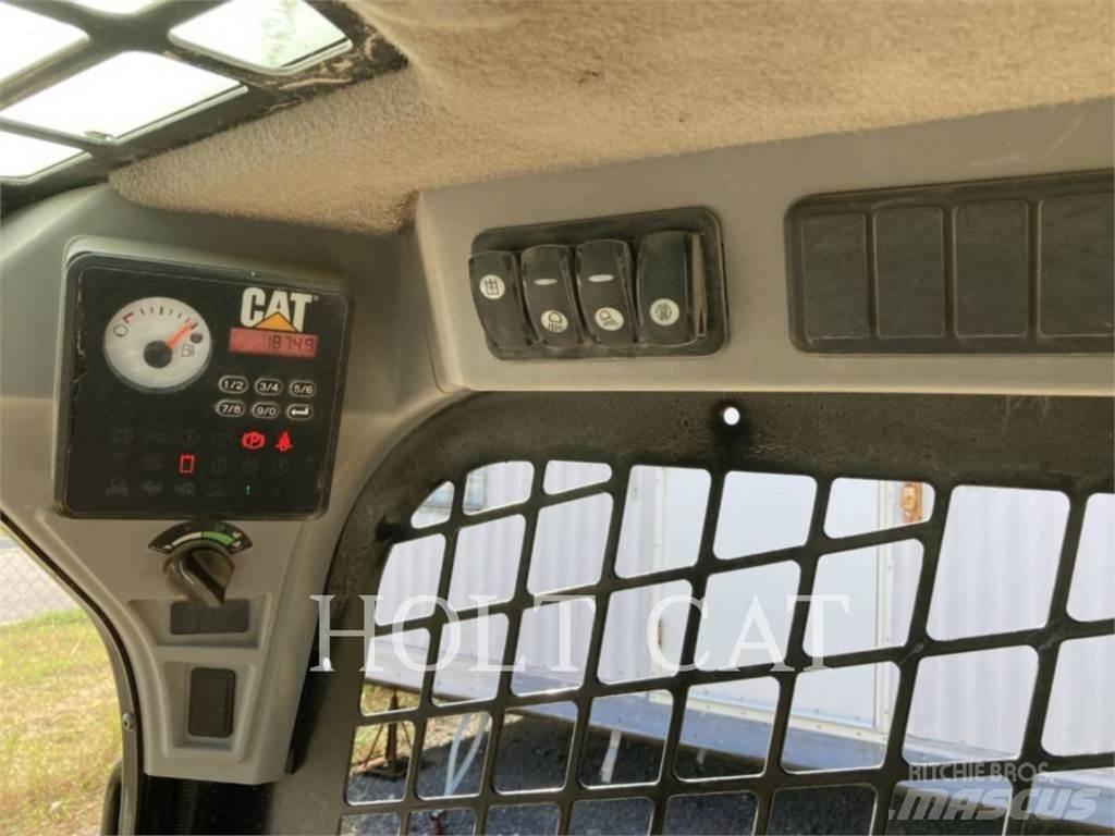 CAT 289D Kāpurķēžu iekrāvēji
