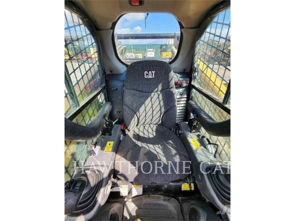 CAT 289D Kāpurķēžu iekrāvēji