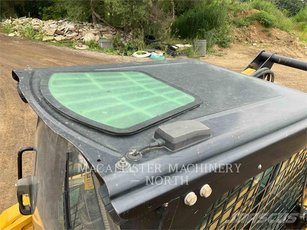 CAT 289D A2HQ Lietoti riteņu kompaktiekrāvēji