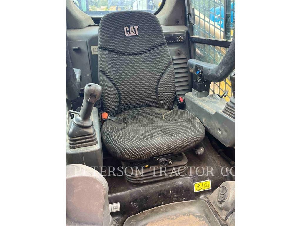 CAT 289D3 Lietoti riteņu kompaktiekrāvēji