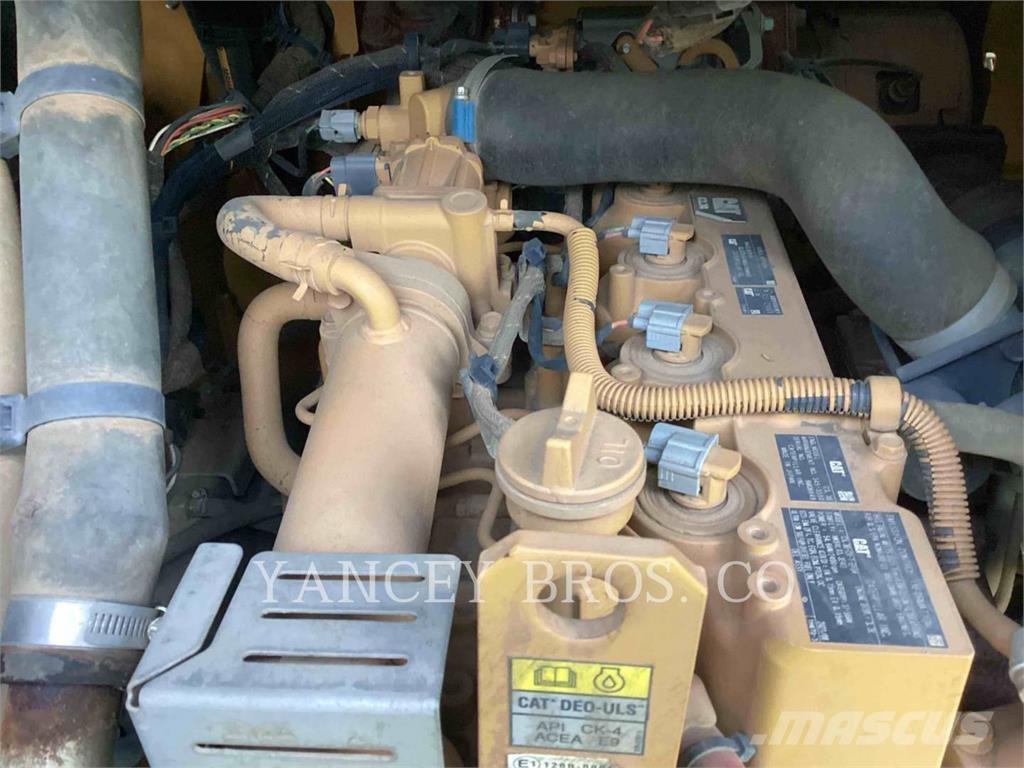 CAT 289D3 Kāpurķēžu iekrāvēji