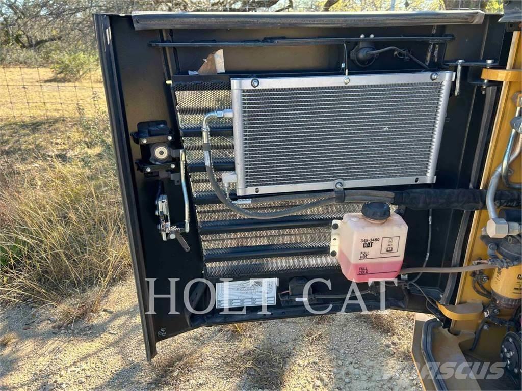 CAT 299D CAB Lietoti riteņu kompaktiekrāvēji