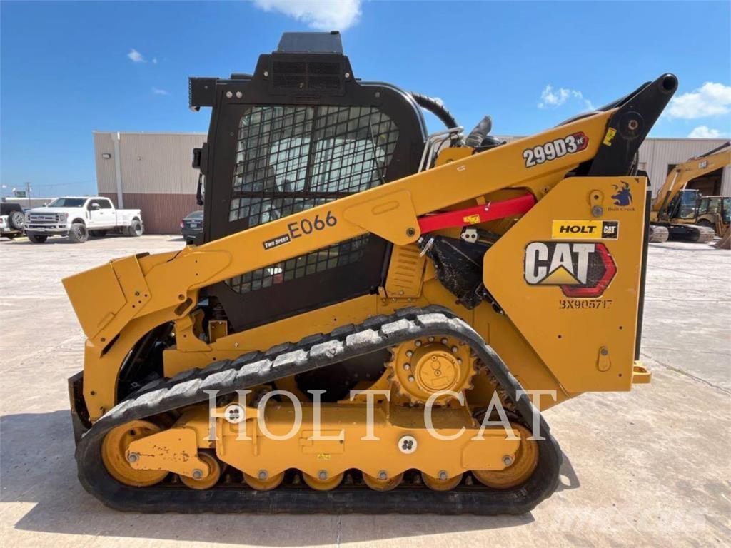 CAT 299D XHP Lietoti riteņu kompaktiekrāvēji