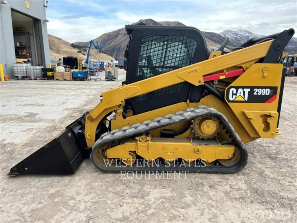 CAT 299D2 Lietoti riteņu kompaktiekrāvēji