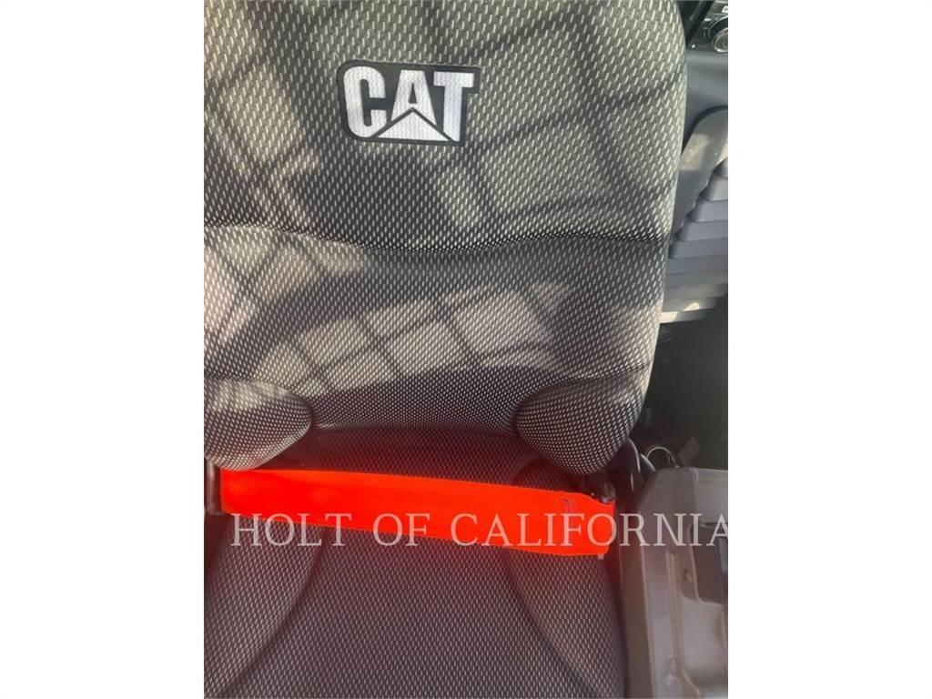 CAT 299D3 Lietoti riteņu kompaktiekrāvēji