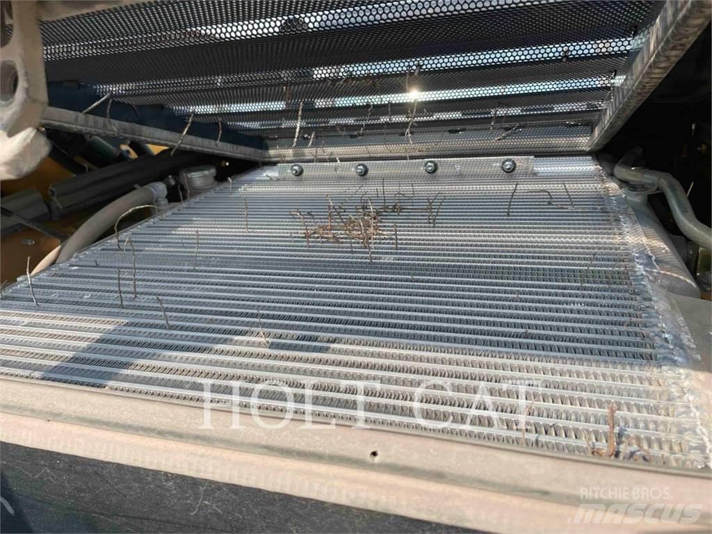 CAT 299D3 Kāpurķēžu iekrāvēji