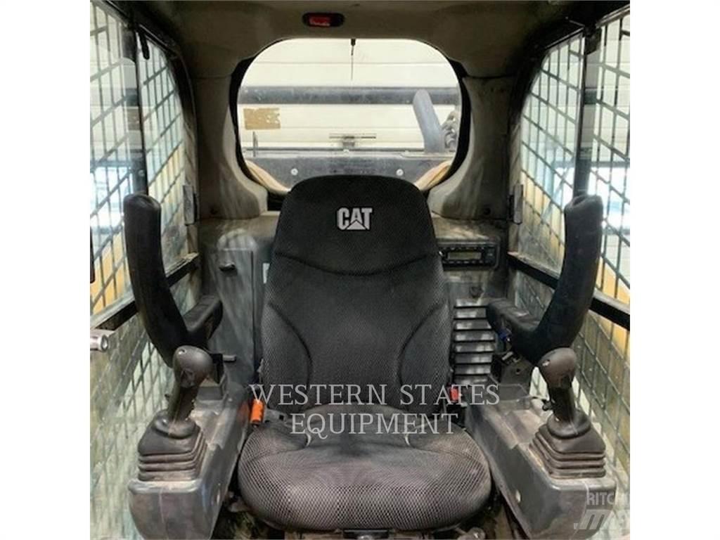 CAT 299D3 Lietoti riteņu kompaktiekrāvēji