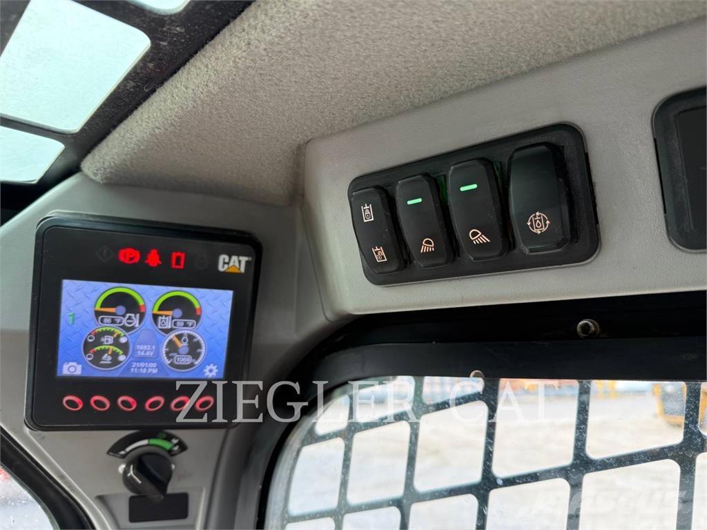 CAT 299D3 Kāpurķēžu iekrāvēji