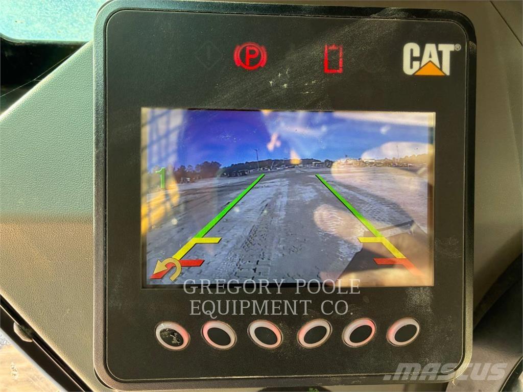 CAT 299D3 Kāpurķēžu iekrāvēji