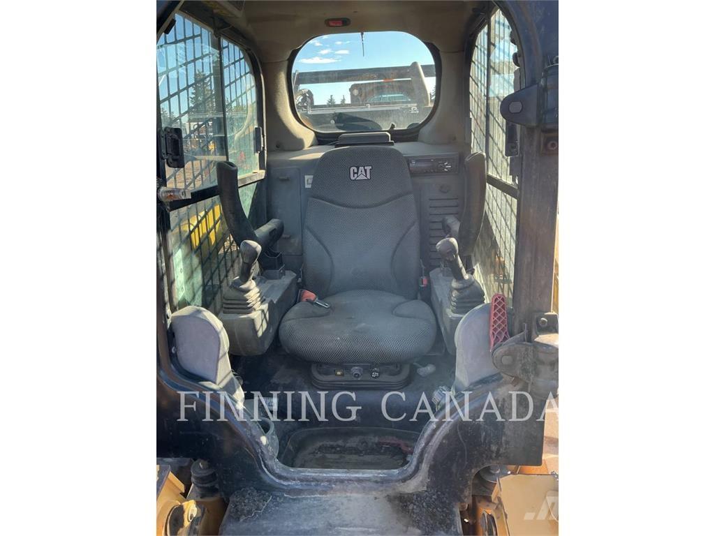 CAT 299D3 Kāpurķēžu iekrāvēji