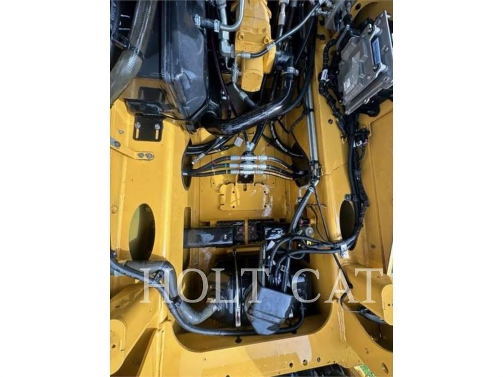 CAT 299D3 XPS Kāpurķēžu iekrāvēji