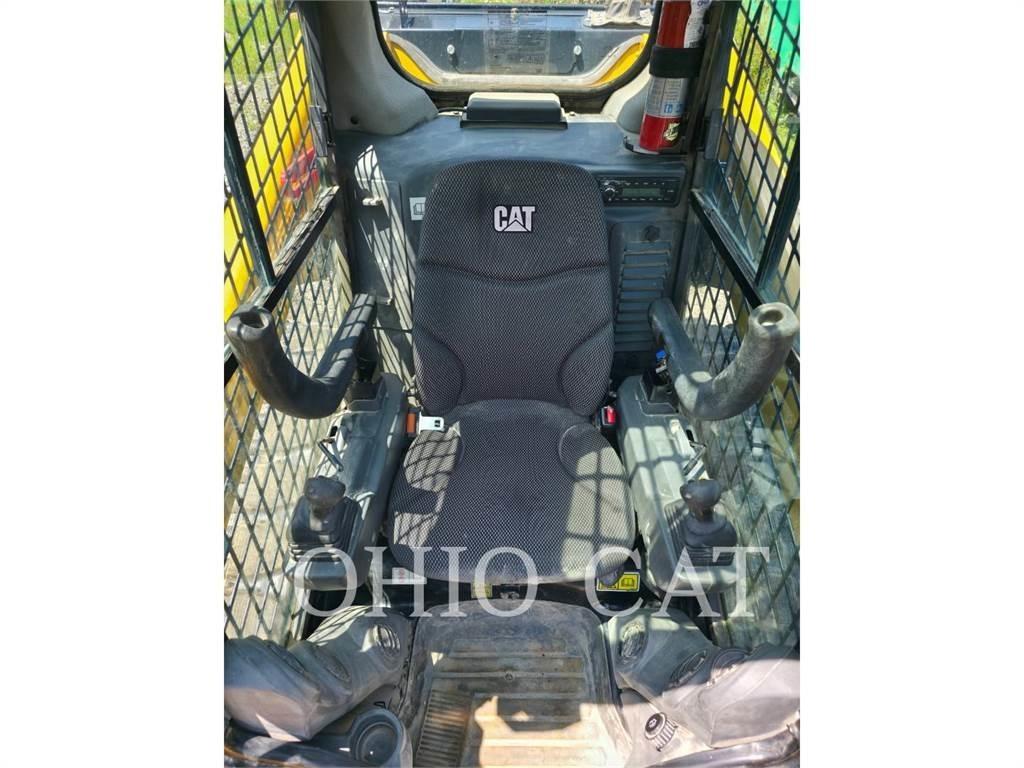 CAT 299D3XE Lietoti riteņu kompaktiekrāvēji
