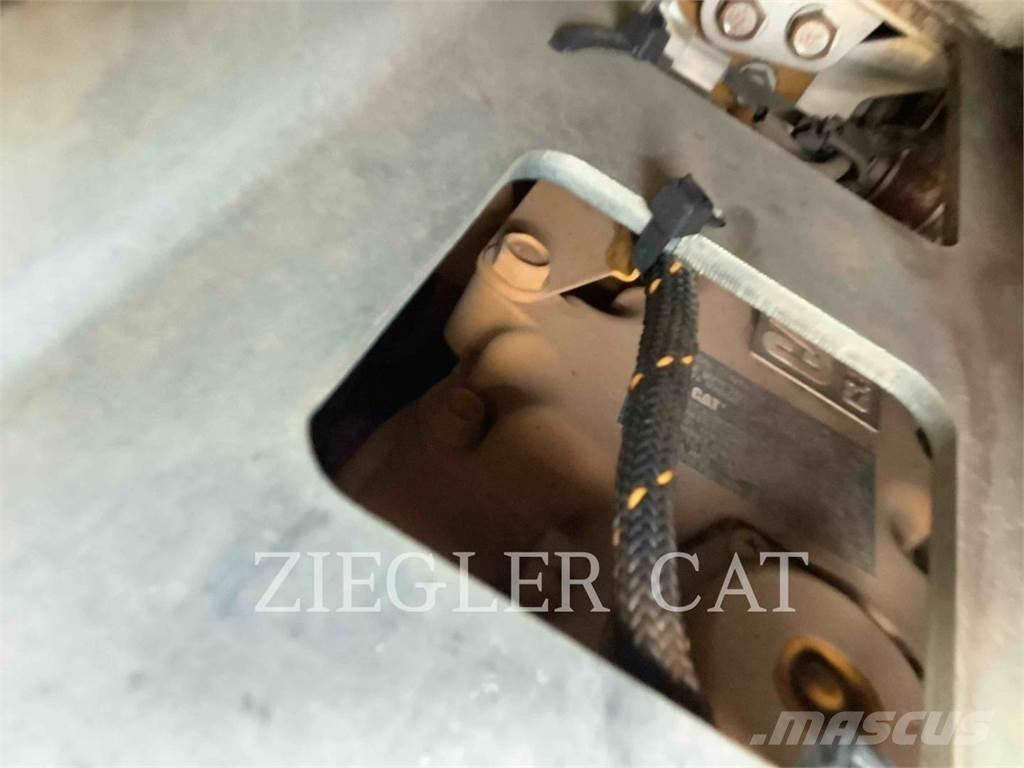 CAT 299D3XE Kāpurķēžu iekrāvēji