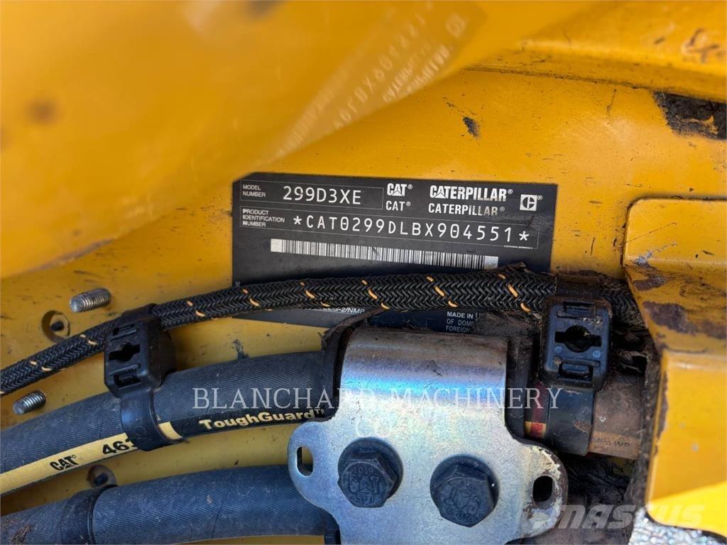 CAT 299D3XE Kāpurķēžu iekrāvēji