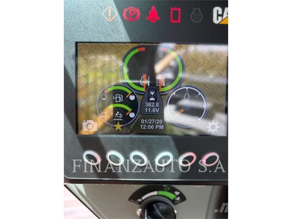 CAT 299D3XE Lietoti riteņu kompaktiekrāvēji