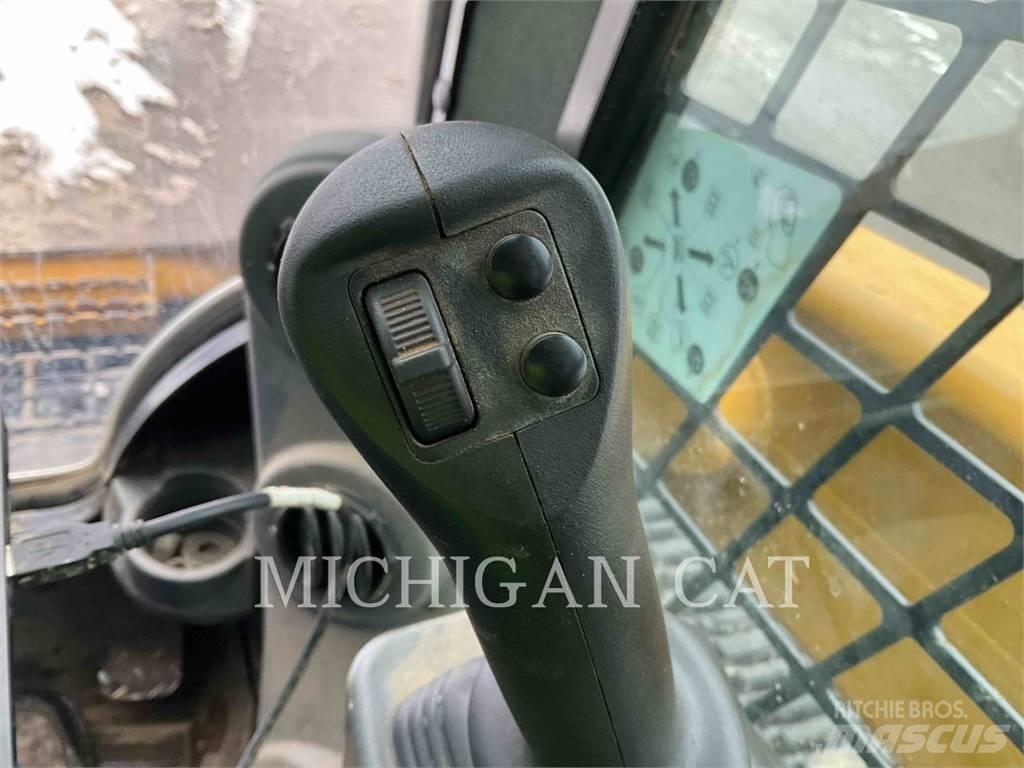 CAT 299D3XE D2AQBR Lietoti riteņu kompaktiekrāvēji