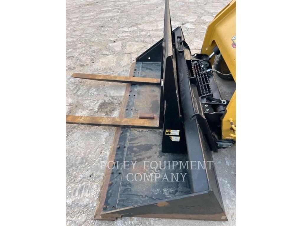 CAT 299D3XPS2C Lietoti riteņu kompaktiekrāvēji