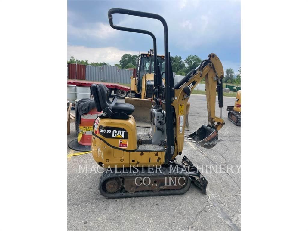CAT 300.9D Kāpurķēžu ekskavatori