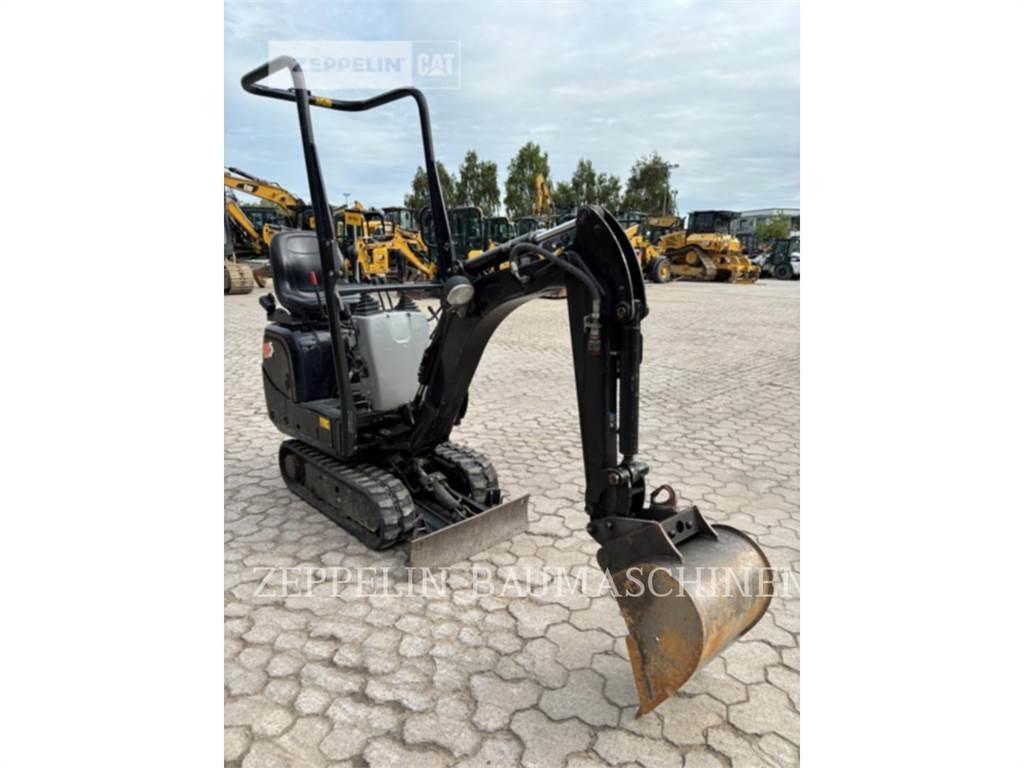 CAT 300.9D Kāpurķēžu ekskavatori