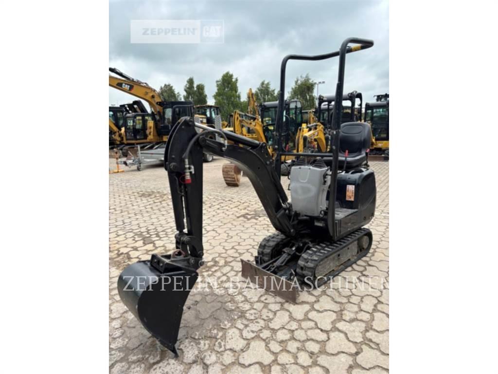 CAT 300.9D Kāpurķēžu ekskavatori