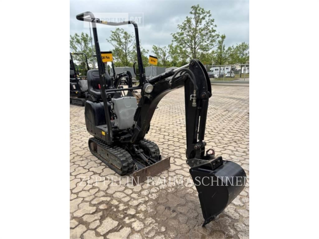 CAT 300.9D Kāpurķēžu ekskavatori