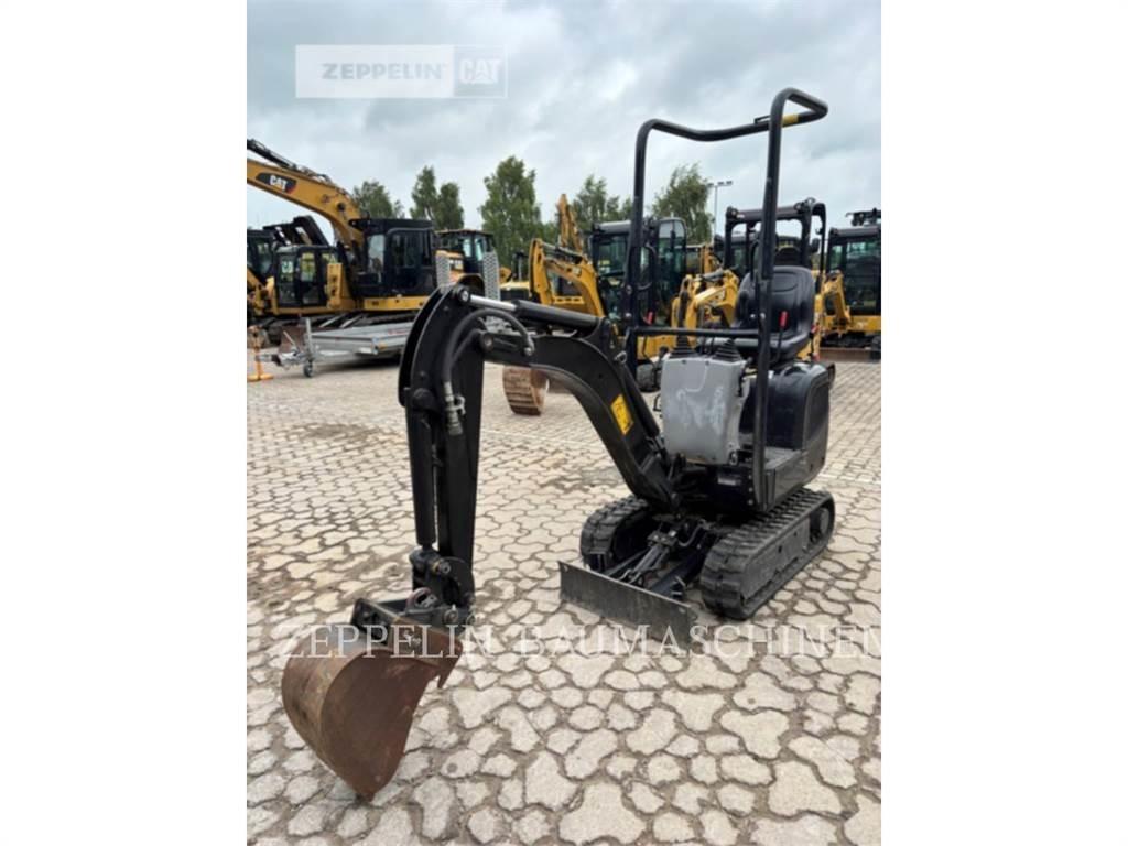 CAT 300.9D Kāpurķēžu ekskavatori