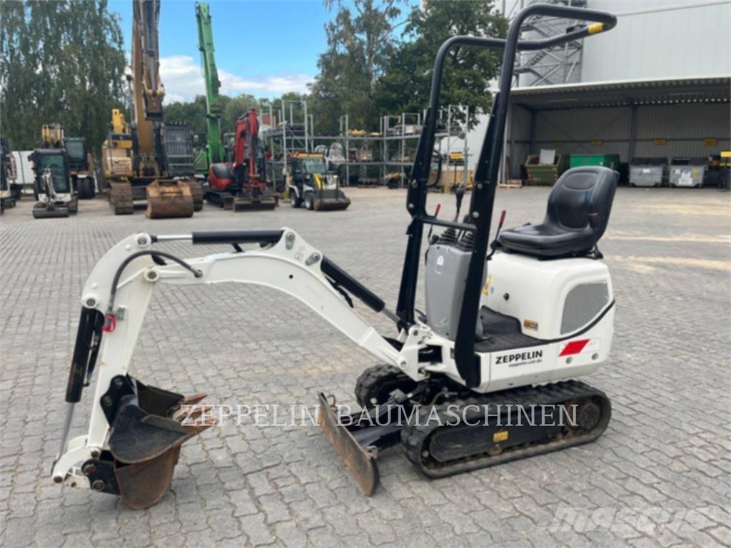 CAT 300.9D Kāpurķēžu ekskavatori