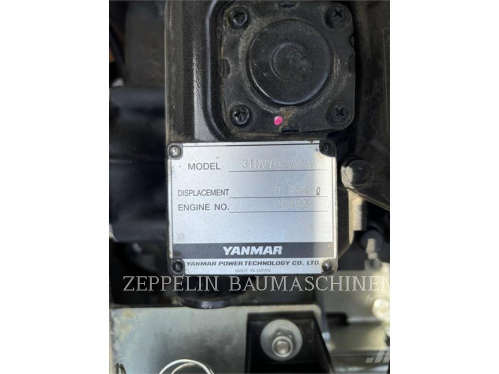 CAT 300.9D Kāpurķēžu ekskavatori