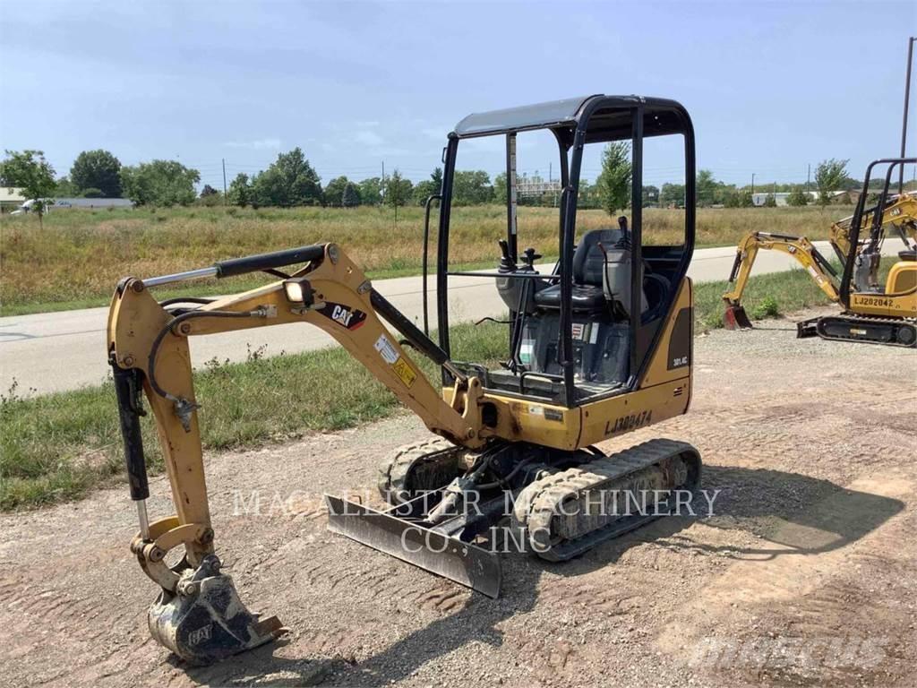 CAT 301.4C Kāpurķēžu ekskavatori
