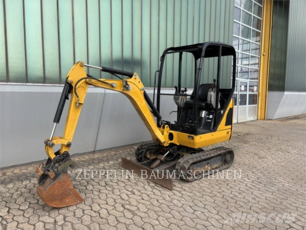 CAT 301.4C Kāpurķēžu ekskavatori
