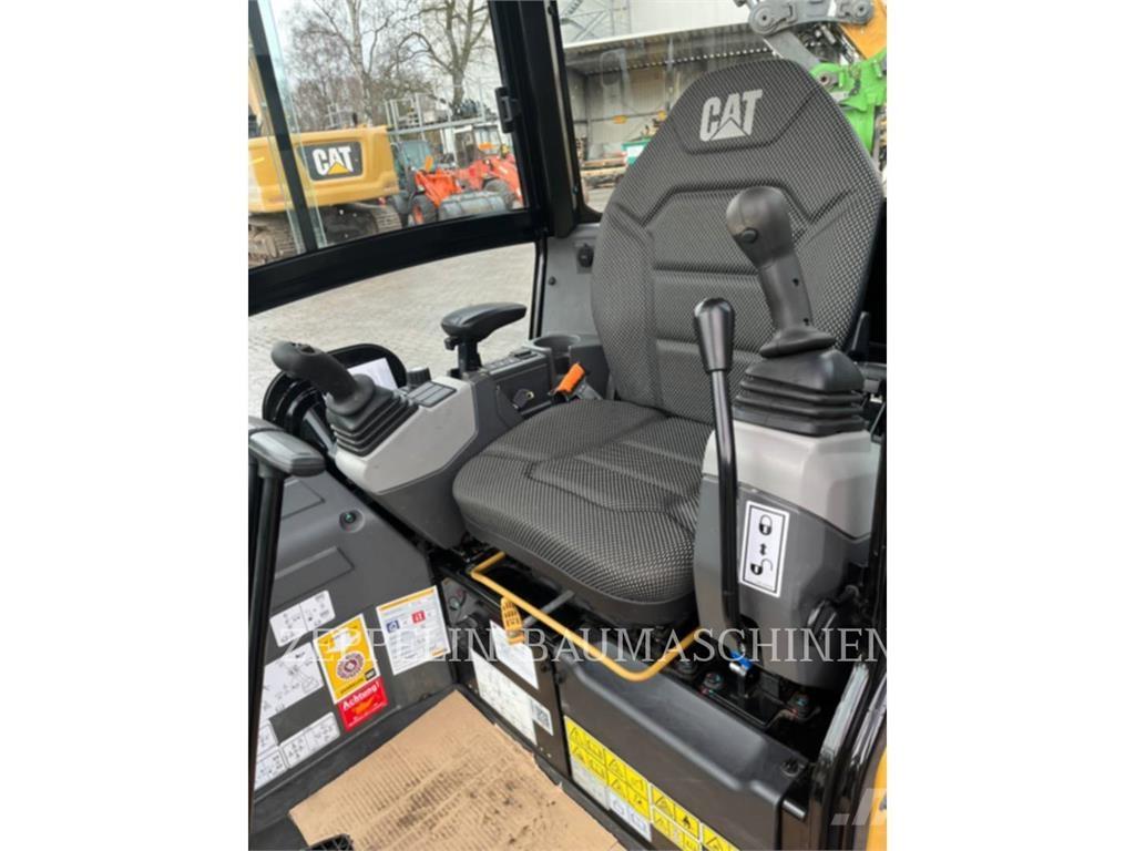 CAT 301.6-05A Kāpurķēžu ekskavatori