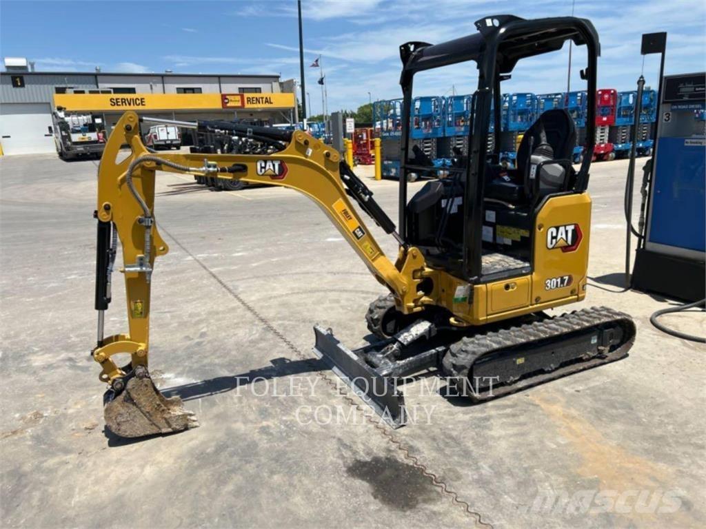 CAT 301.7-05LO Kāpurķēžu ekskavatori