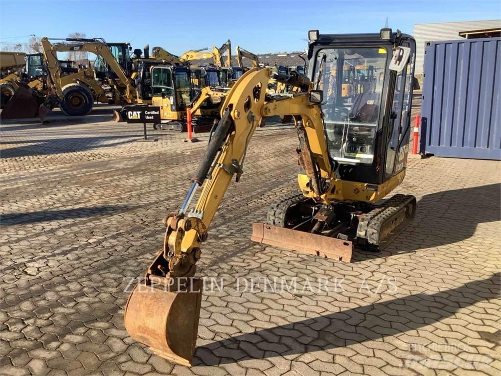 CAT 301.7D Kāpurķēžu ekskavatori