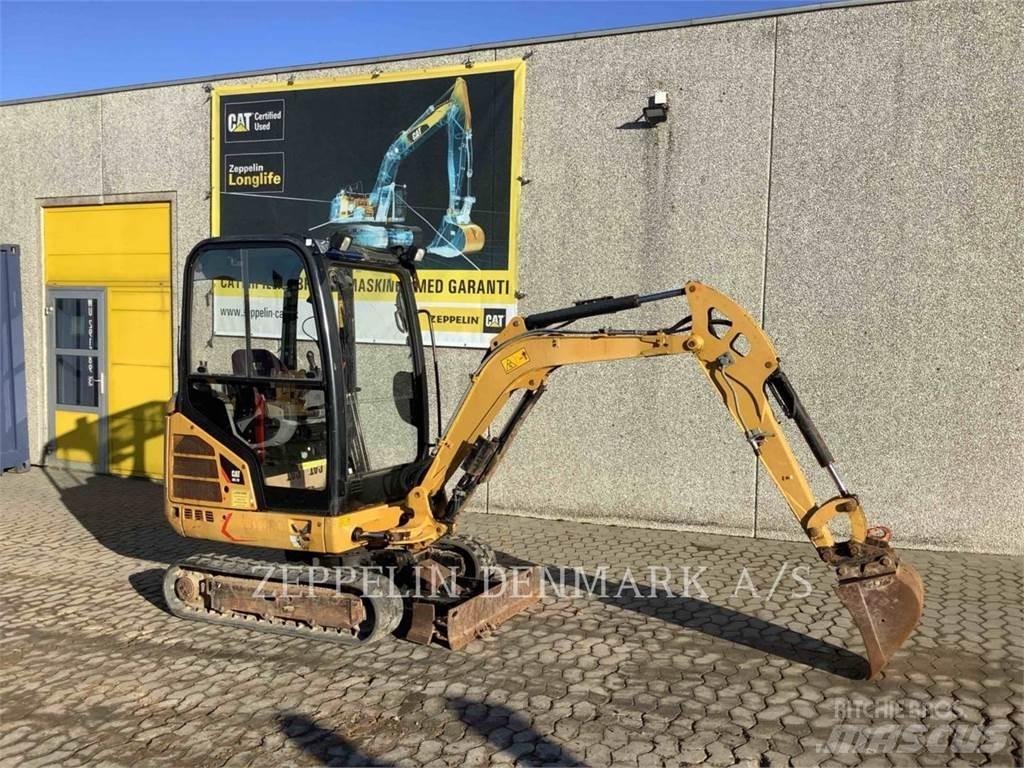 CAT 301.7D Kāpurķēžu ekskavatori