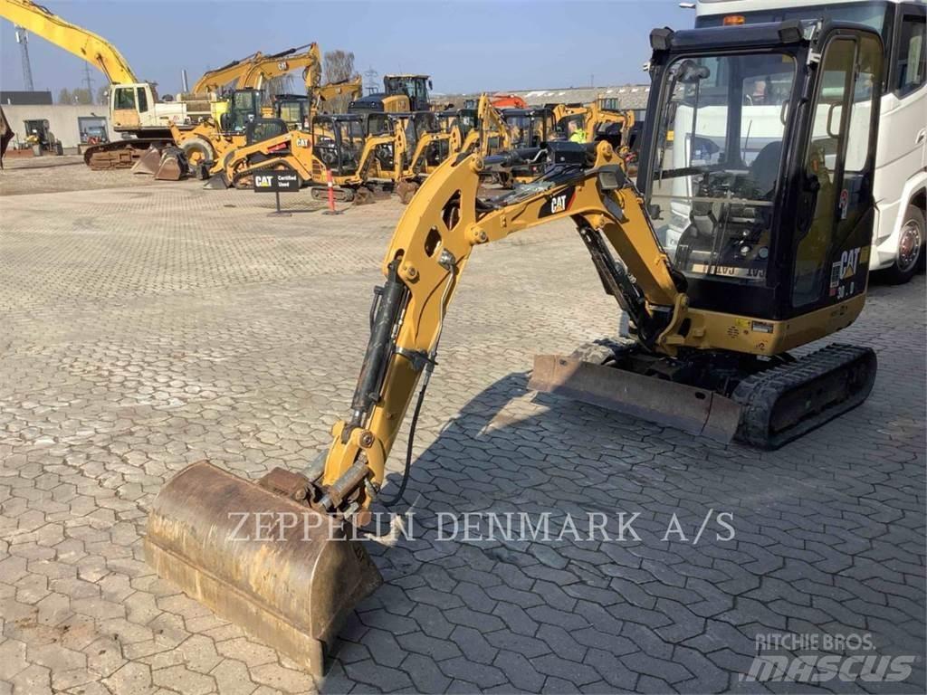 CAT 301.7D Kāpurķēžu ekskavatori